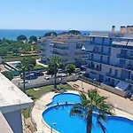 Atico Con Terraza/vistas Al Mar/parking *
